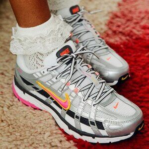 Nike P6000 Women's 8 Silver and Pink Running Shoes